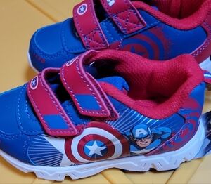 Marvel Captain America Kids Sneakers - Blue and Red